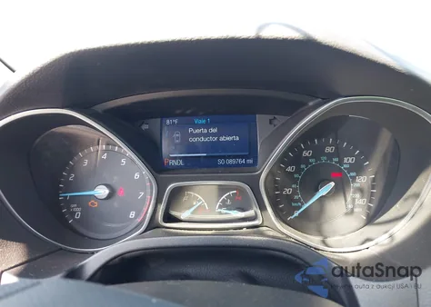 2014 Ford Focus Se z USA, uszkodzony, nr VIN 1FADP3F22EL424136